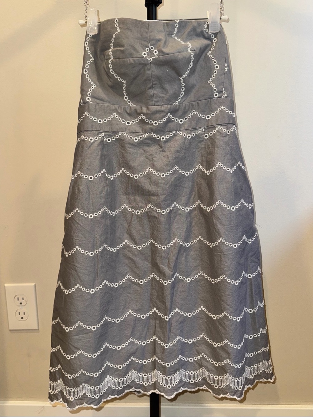 J.Crew Strapless Embroidered Cotton Midi Dress Womens 6 Gray White